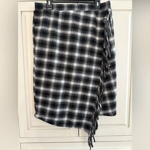 Time and Tru Black and White Asymmetrical Skirt